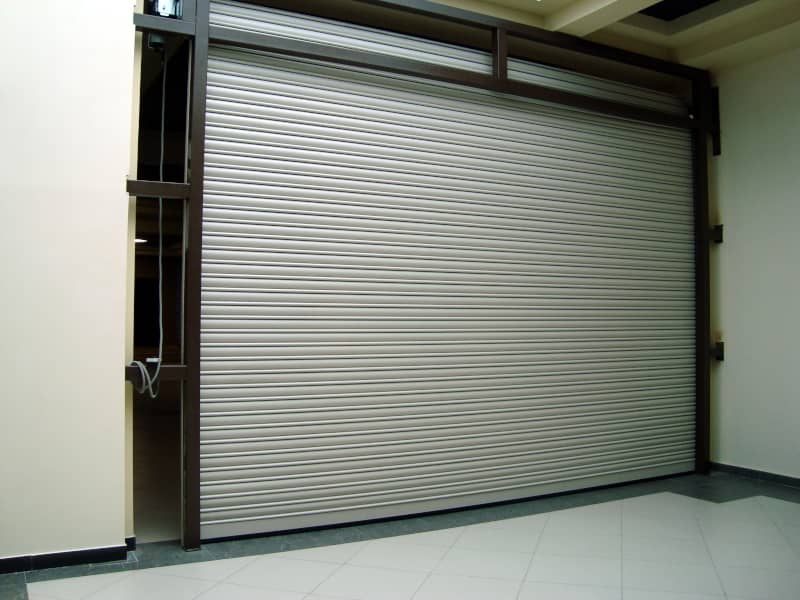 Роллетные ворота DoorHan в Барнауле с установкой